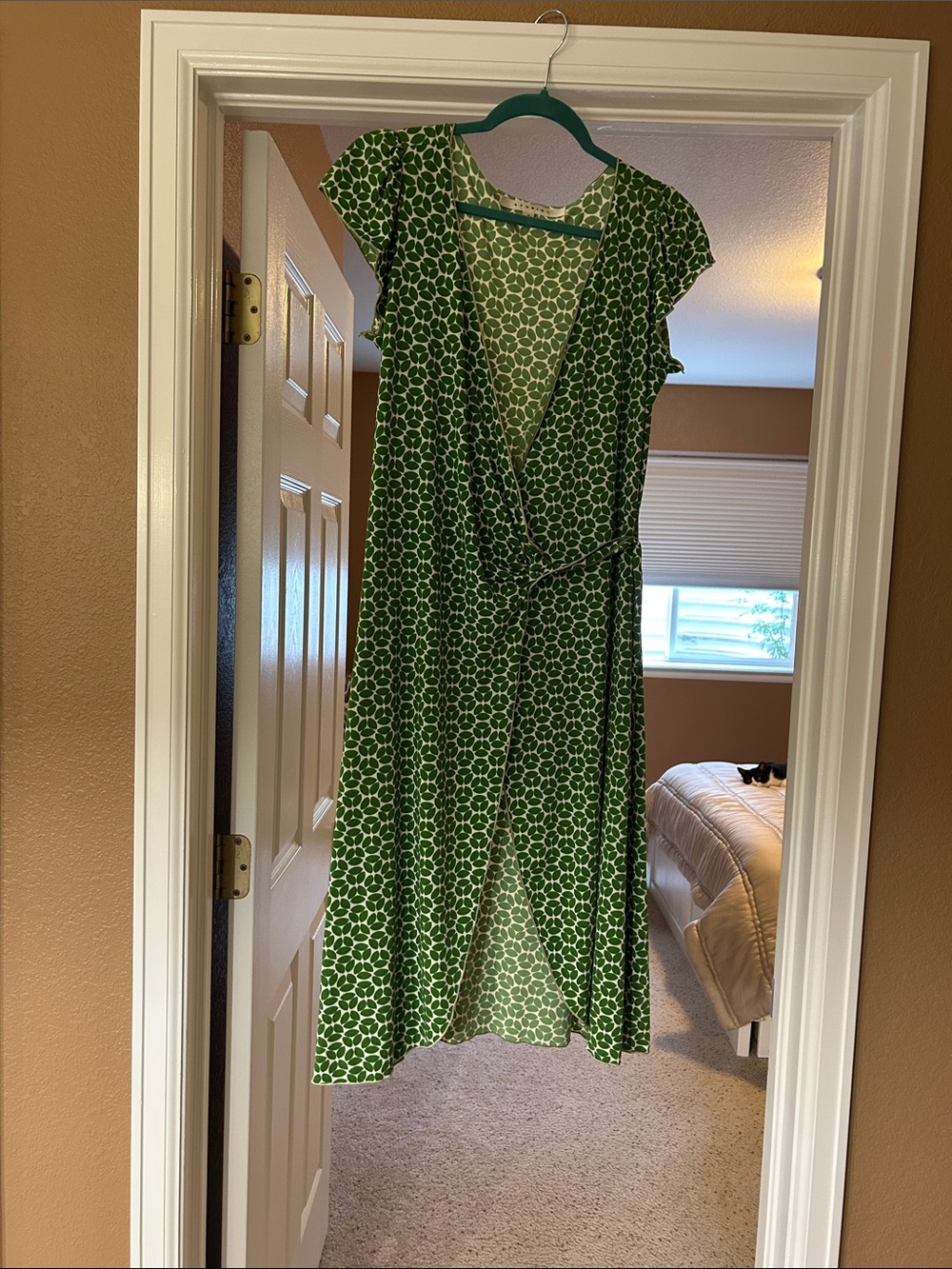 Studio M Green Geometric Wrap Midi Dress